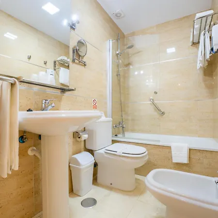 Loto Conil 아파트호텔 콘일데라프론테라