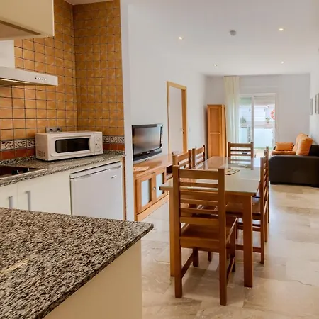 Hotel apartamentowy Loto Conil 3*