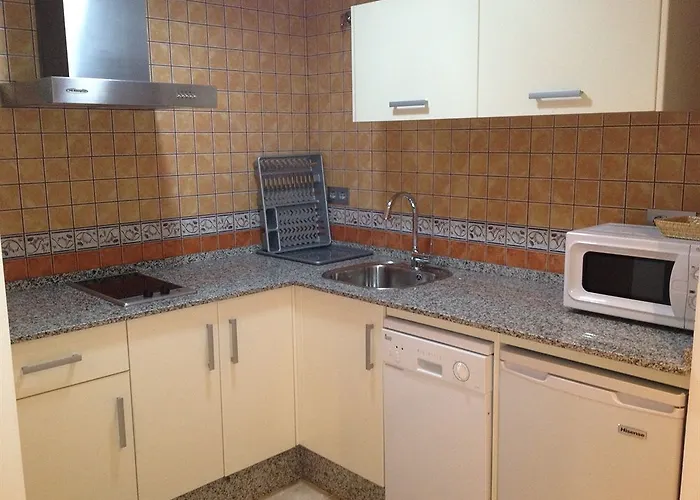 科尼尔勒托公寓酒店 3*