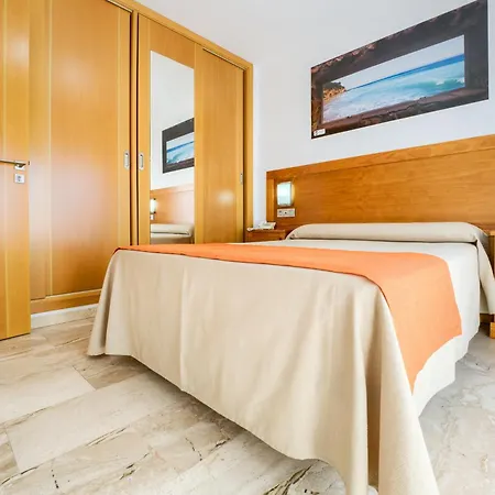 Apartmanhotel Loto Conil 3*