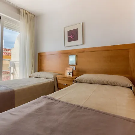 Lejlighedshotel Loto Conil 3*