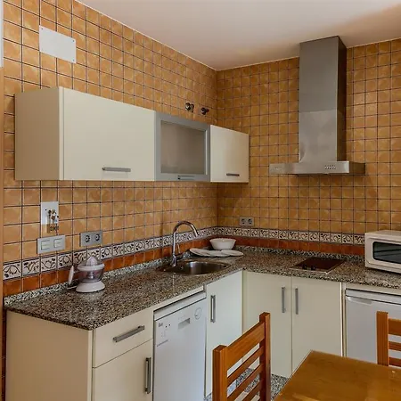 Loto Conil Apartmanhotel