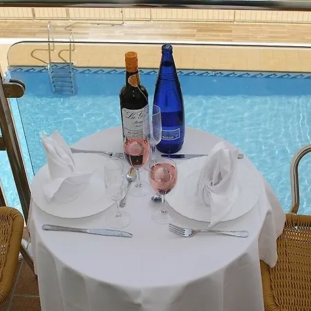Loto Conil Apartmanhotel