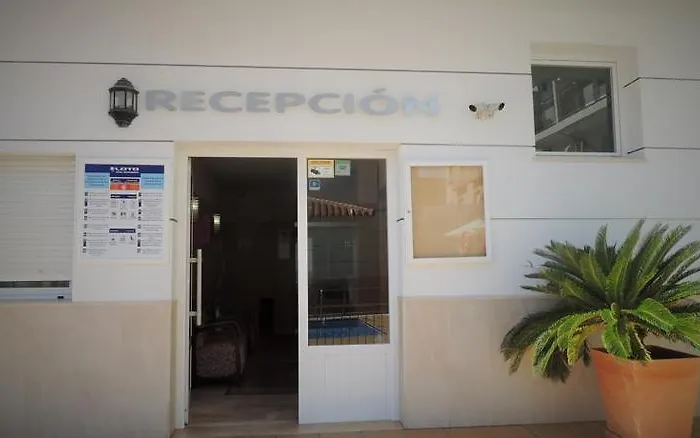 Lejlighedshotel Loto Conil 3*