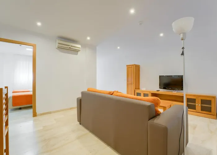 Loto Conil 아파트호텔 3*