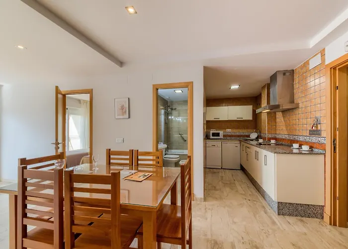 아파트호텔 Loto Conil 3*