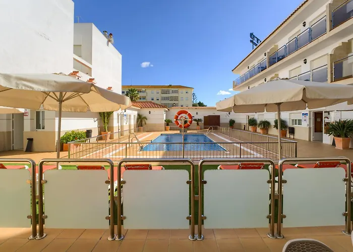 Loto Conil Apartahotel