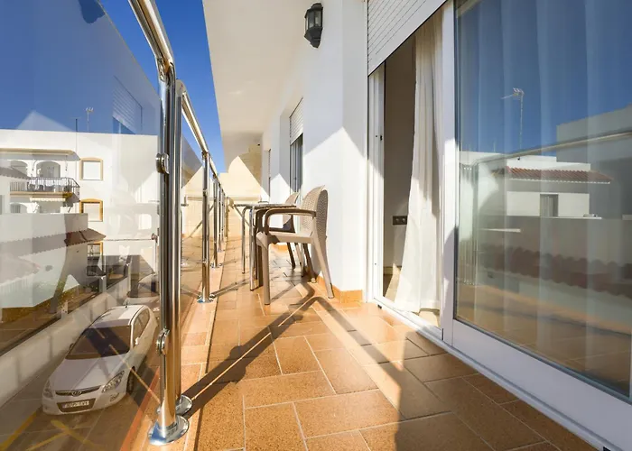 Loto Conil Apartahotel