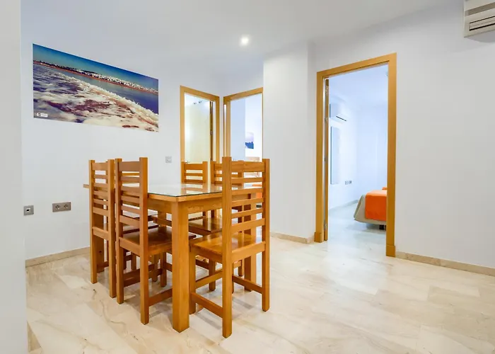 Loto Conil Apartahotel